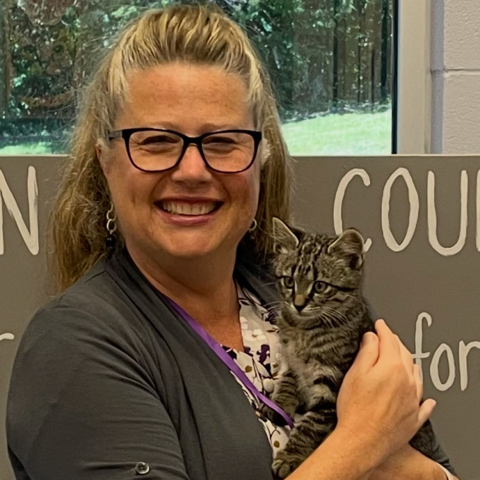 Purrrrrfect Caregiver For Your Cats