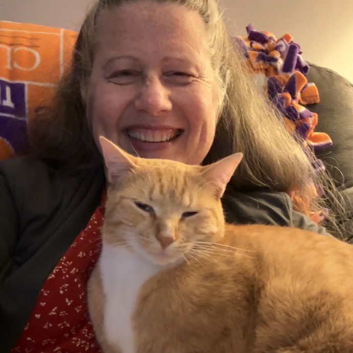 Purrrrrfect Caregiver For Your Cats