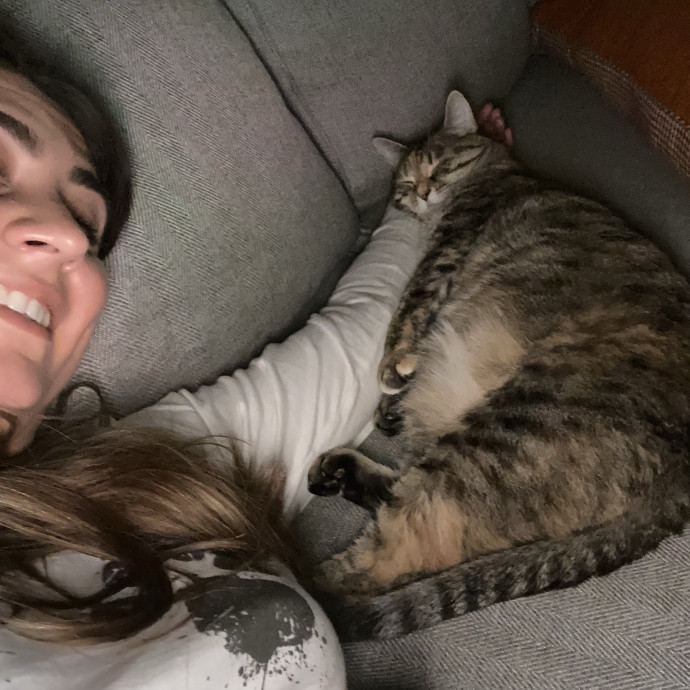 Loving Cat Sitter Wmedication Exp
