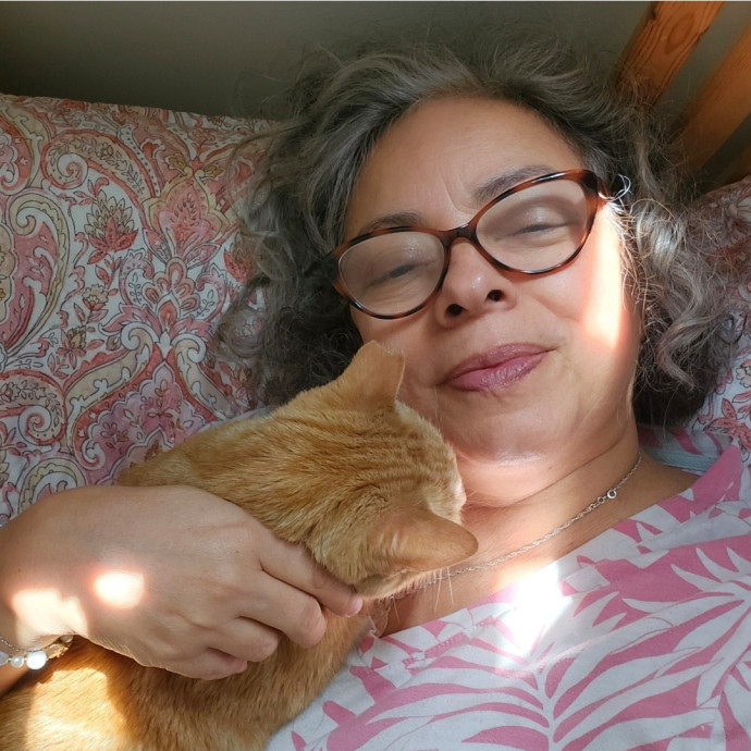 Loving  Experienced Cat Sitter photo 3