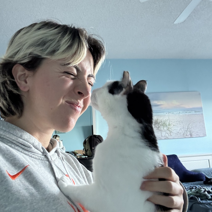 Animal Lover And Cat Sitter photo 3