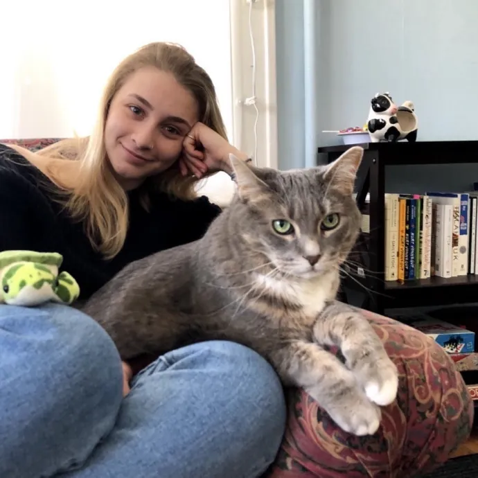 Life-Long Cat Lover  Reliable Sitter