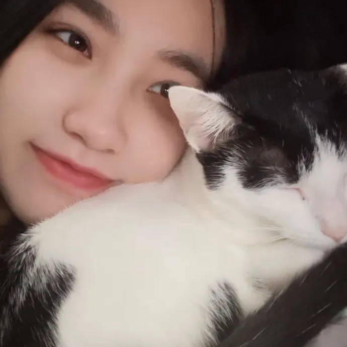 Yuni G.