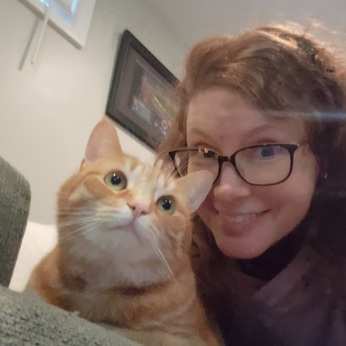 Mature Responsible Caring Cat Mama photo 2