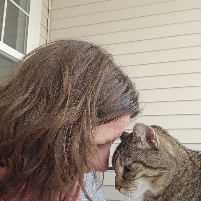 Cat Cuddler To Woo Your Fur Baby