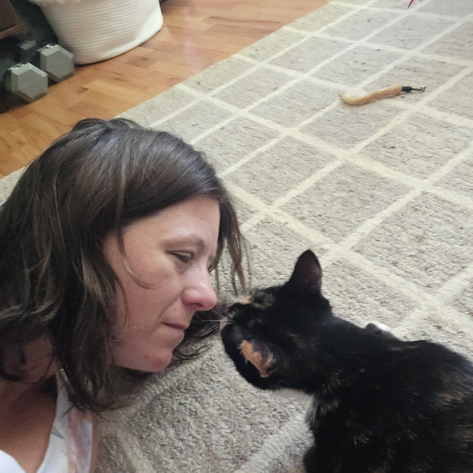 Cat Cuddler To Woo Your Fur Baby