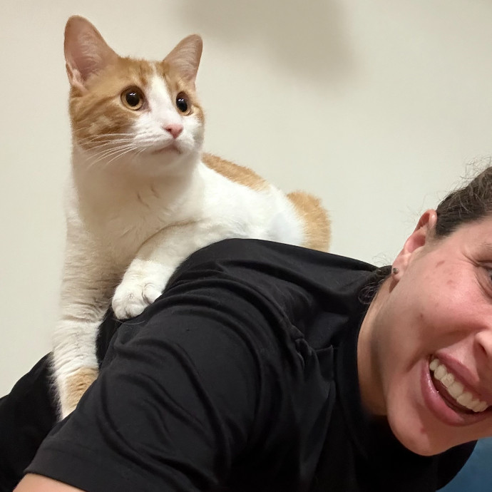 Loving-Reliable-Playful Cat Specialist