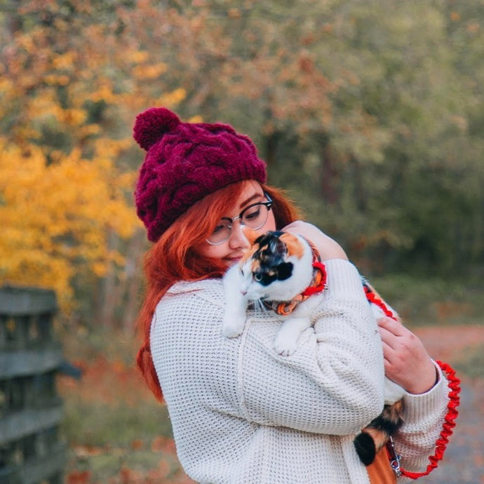 Alli Loves Cats
