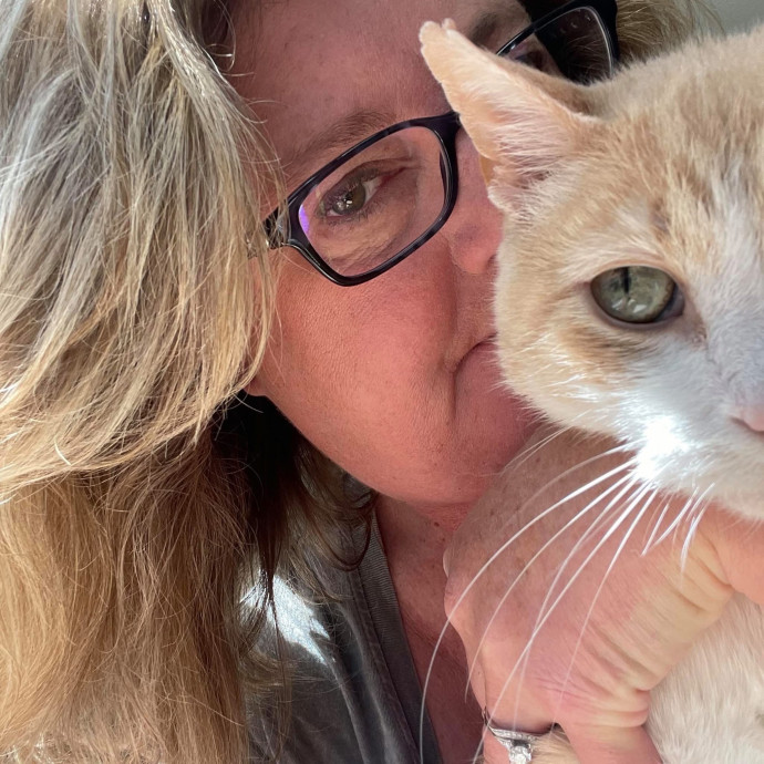 Dwana's Cat Care Services