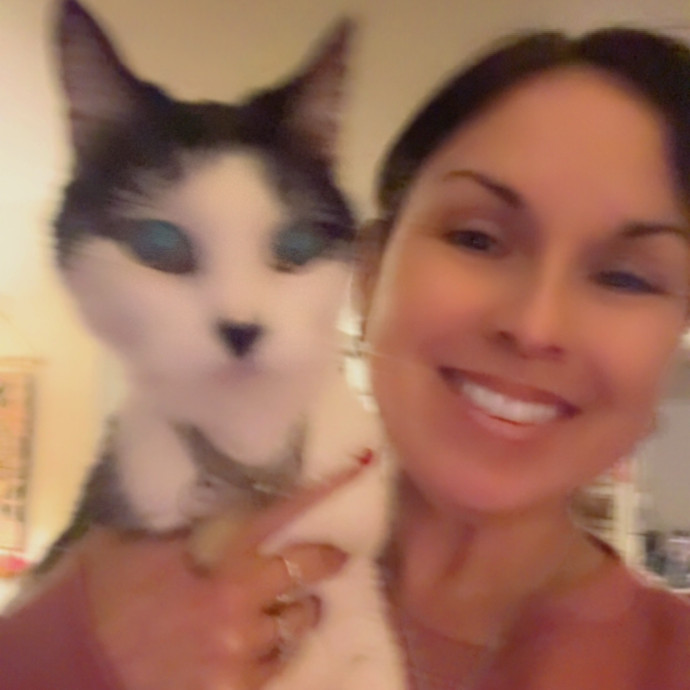 Jenn The Cat Sitter