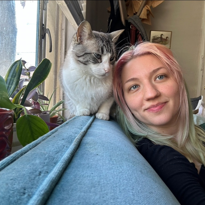 Experienced Cat Owner And Caregiver photo 2