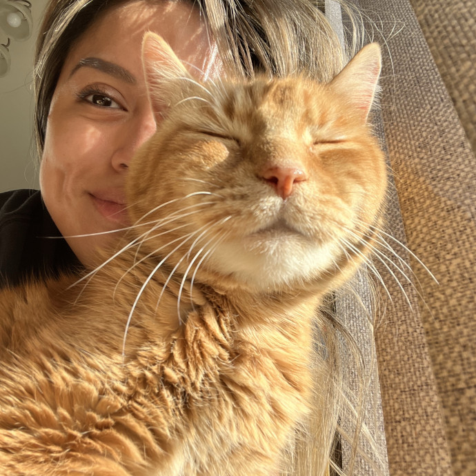 Cat Lady Sarah