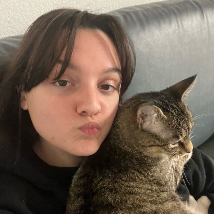 Reliable And Friendly Feline Friend photo 3