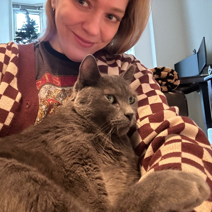 Floofy Friend For City Kitties