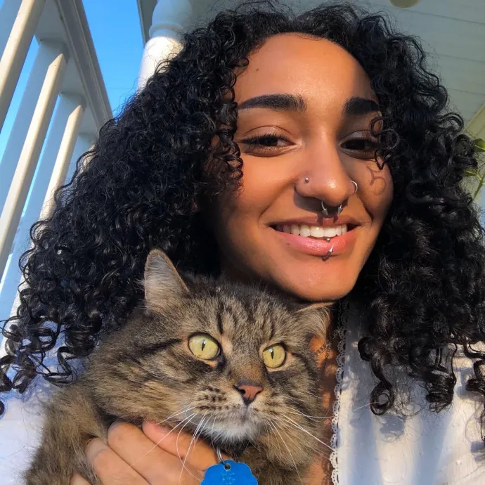 Certified Cat Lover Trusted House Sitter