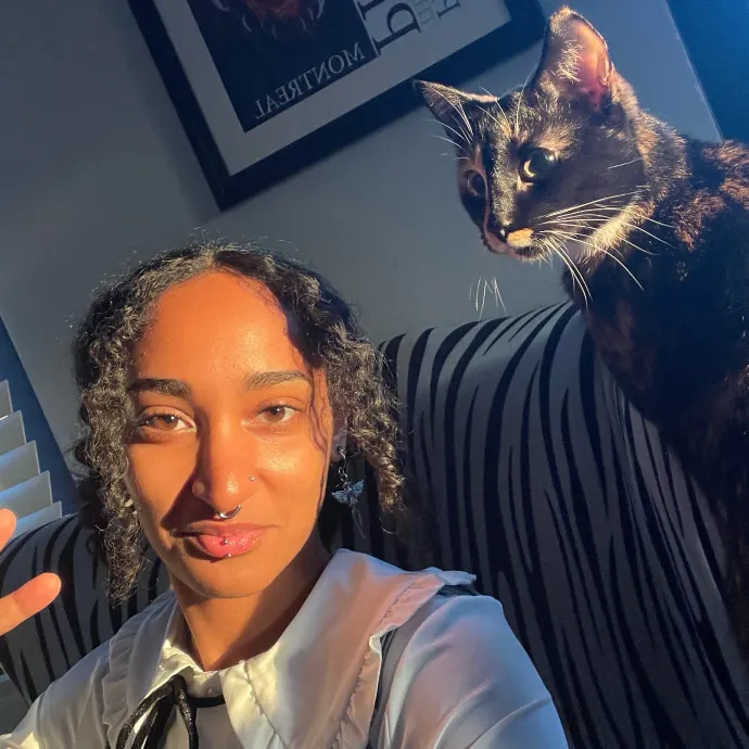 Certified Cat Lover Trusted House Sitter