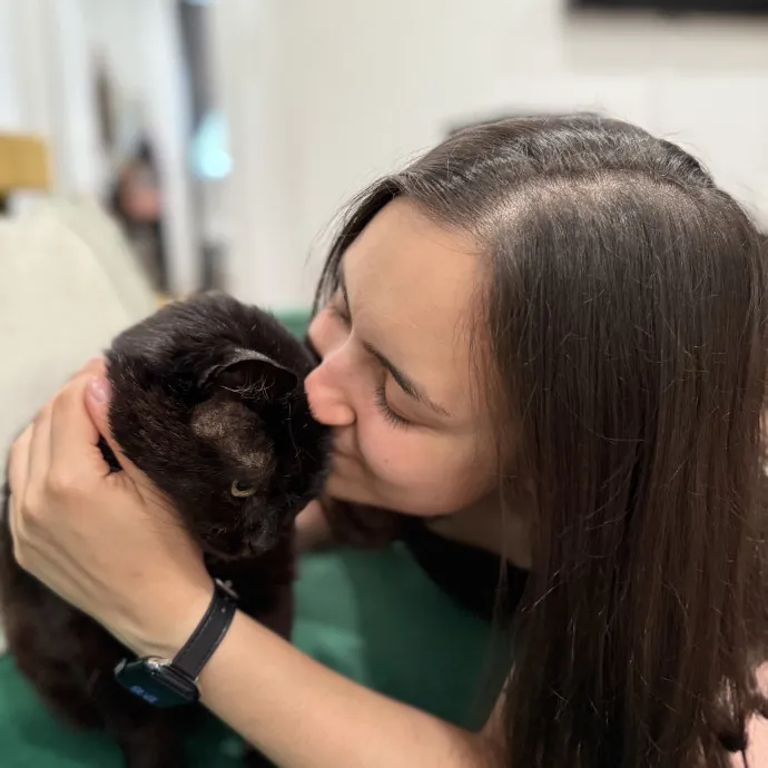 Reliable And Cat Obsessed Sitter