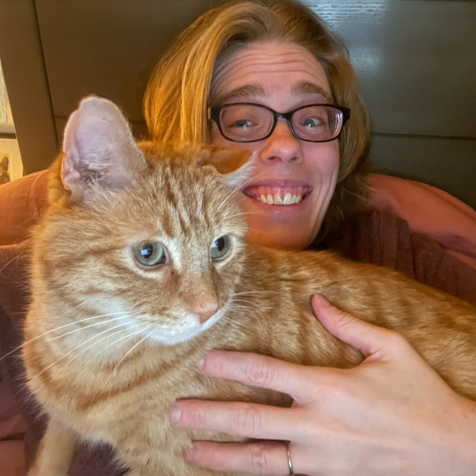 Madison Kitty Mama Ready To Cat-Sit photo 2