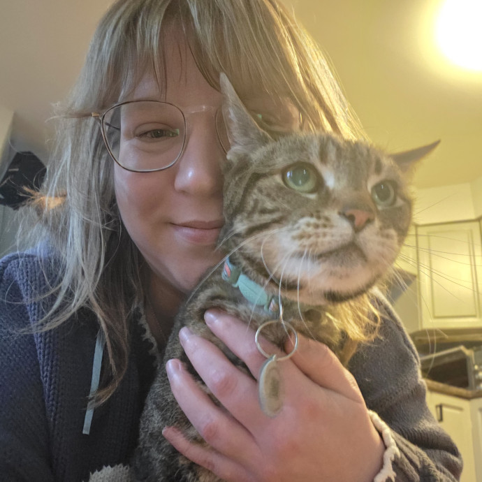 Experienced Cat Sitter  Former Vet Tech