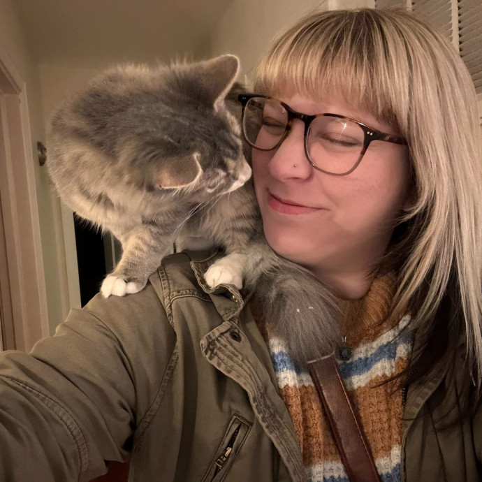 Experienced Cat Sitter  Former Vet Tech