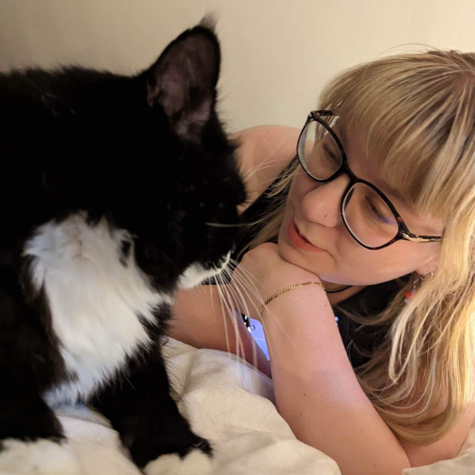 Experienced Cat Sitter  Former Vet Tech