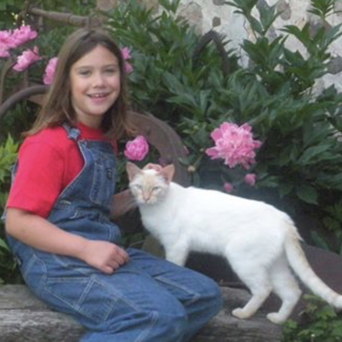 Experienced Lifelong Cat Care Specialist