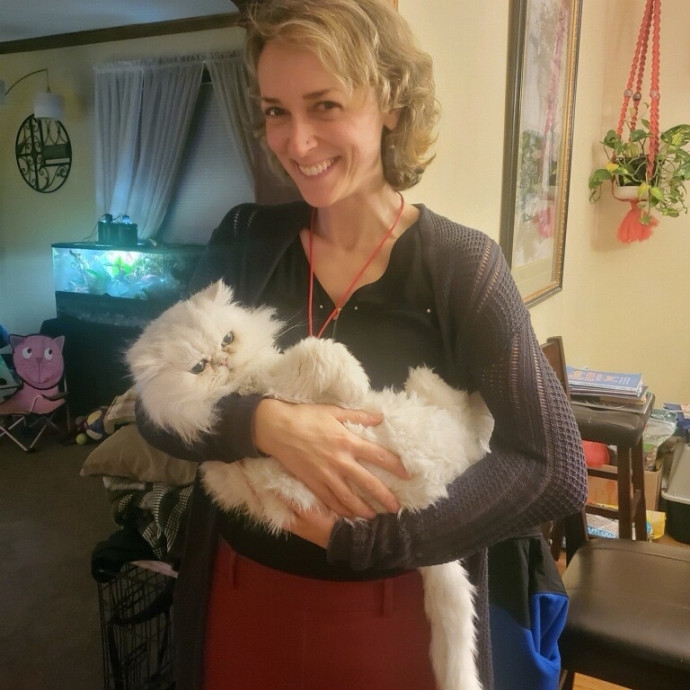 Aunt Liz Sunset Cat Sitting photo 2