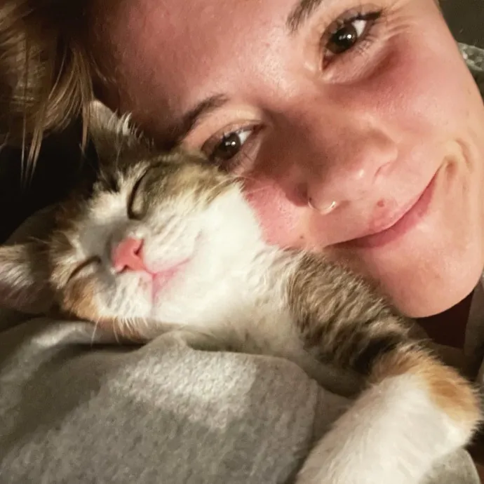 Don't Stress - Cat Sitting By Kelsea