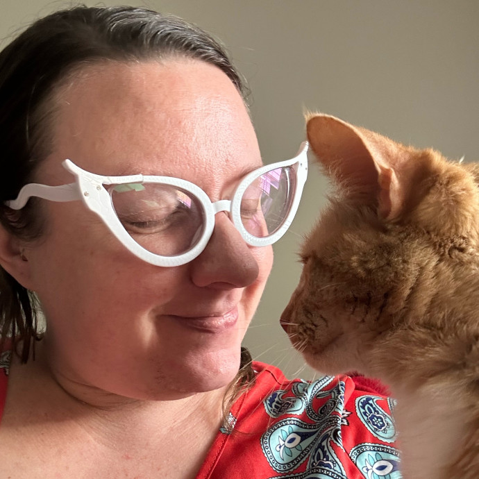 Cat Person Looking For New Friends photo 2