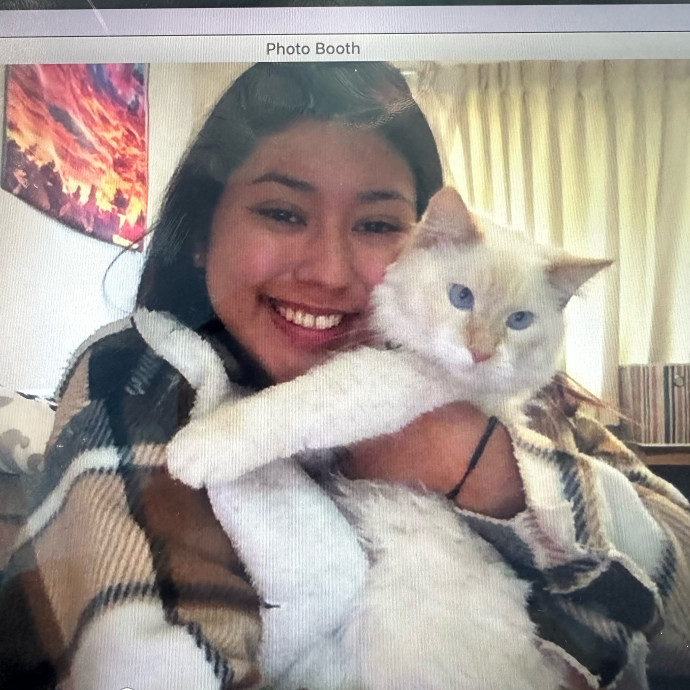 Loving Reliable Cat Sitter - La