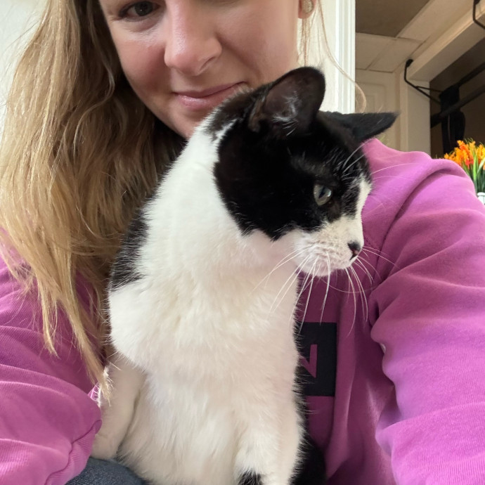 Lyndsey's Loving Cat Care photo 3