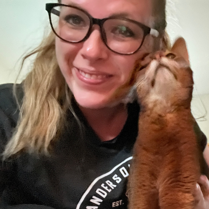 Caring And Dependable Cat Sitter