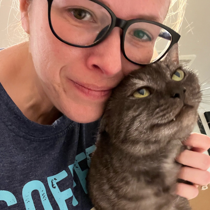 Caring And Dependable Cat Sitter
