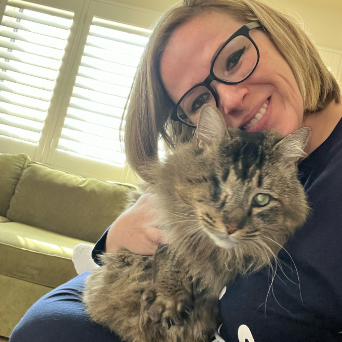 Caring And Dependable Cat Sitter