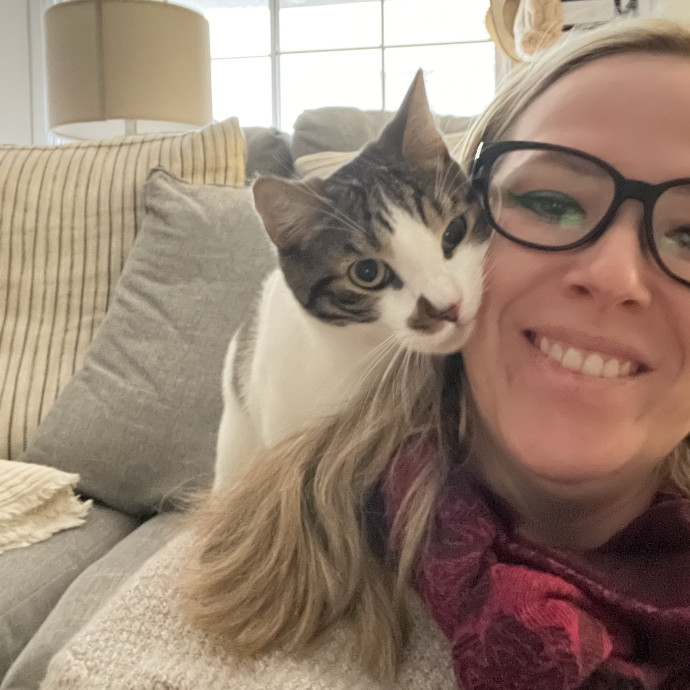 Caring And Dependable Cat Sitter
