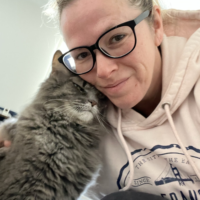 Caring And Dependable Cat Sitter photo 2