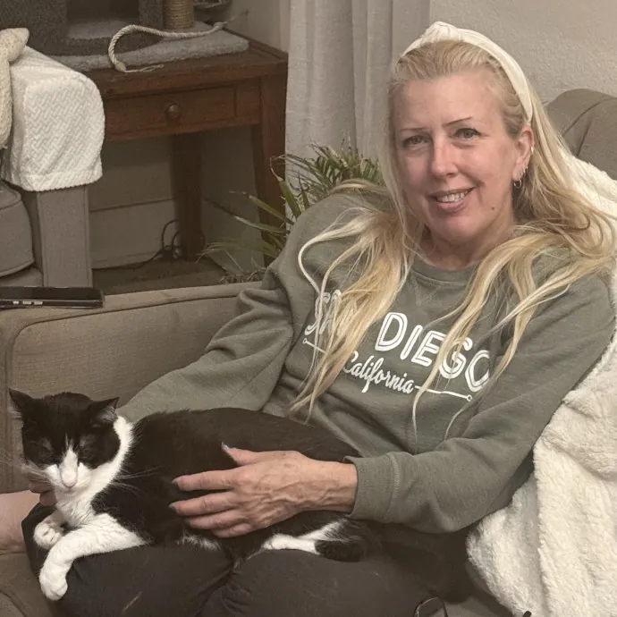 Insured Kitty Momma