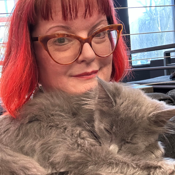 Experienced Chicago South Side Catsitter photo 3