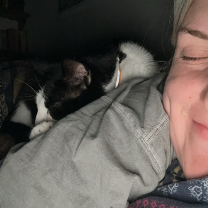 Kelsey The Cat Bestie