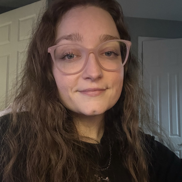 Experienced Cat Sitter And Cat Lover