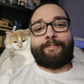 Fmr Petsmart Manager W 26 Yrs With Cats