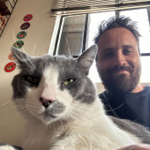 Experienced Cat Care Specialist