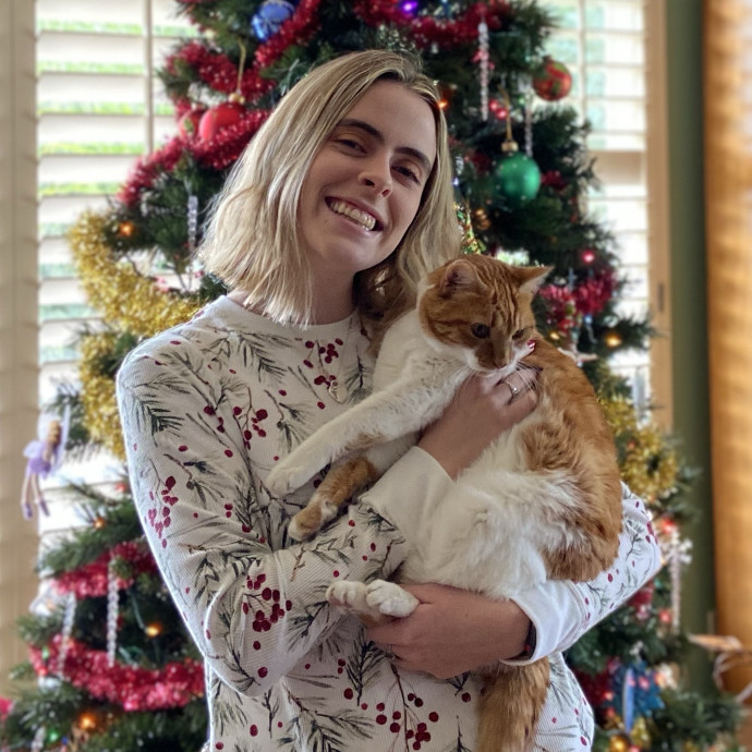 Playful Loving  Reliable Cat Sitter Playful Loving  Reliable Cat Sitter