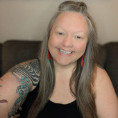Stefani- Your Cat Guru In Mke