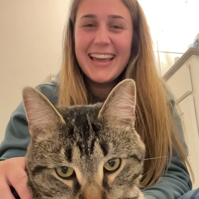 Detail-Oriented  Dependable Cat Sitter