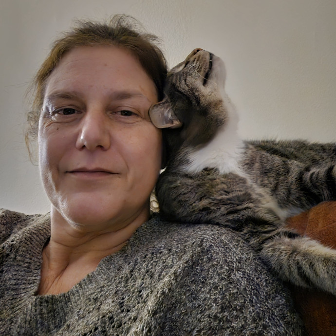 Caring Sutton Place Cat Sitter