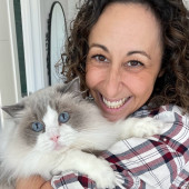 Kind Calm And Cat-Savvy