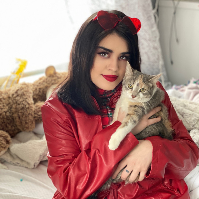 Cat Mom And Feline Specialist