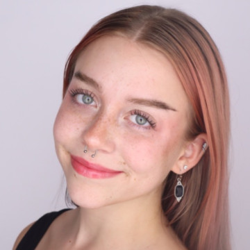 Ella's profile