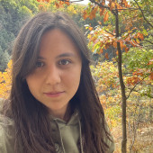 Emily R.